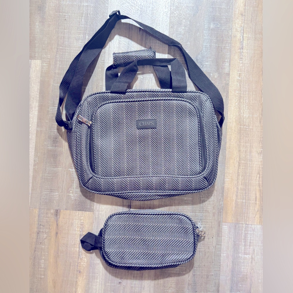 ♦️SaLE! CHAPS Men’s Travel Cases
